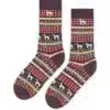 Bunte Socken mit alpakaähnlichen Motiven, Kariert und mehreren Streifen in Rot, Gelb und Schwarz.