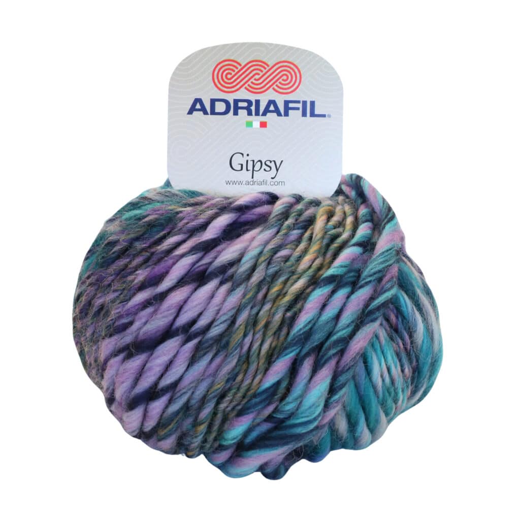 Bunte Wollknäuel "Gipsy" von Adriafil in Lila, Blau und Braun mit Etikett.